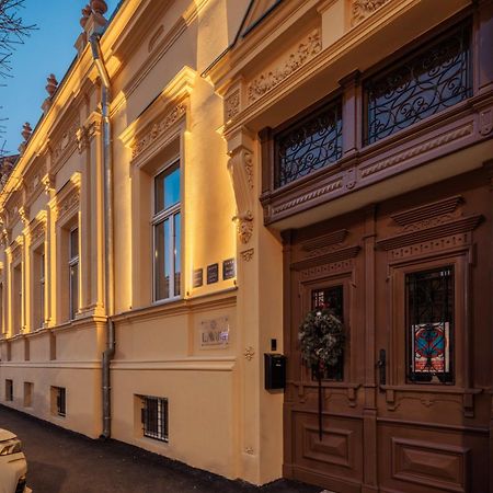 Lavilla Osijek Exteriör bild
